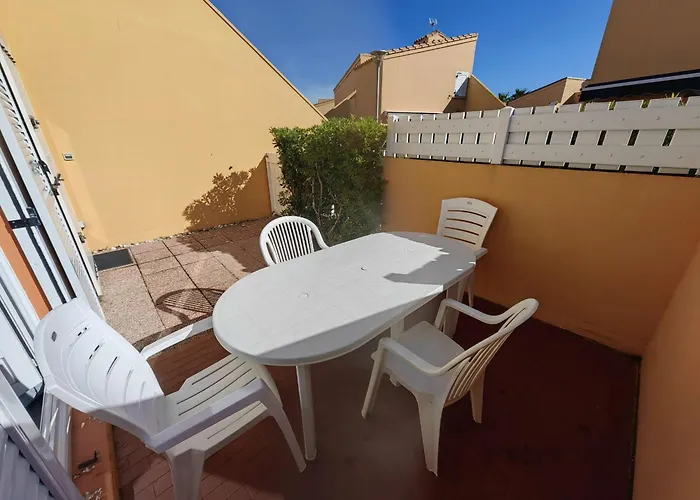 T2 Calme Avec Parking, Proche Pour 4 Personnes - Fr-1-607-216 Appartement *